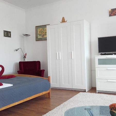 Eger Apartman ภายนอก รูปภาพ